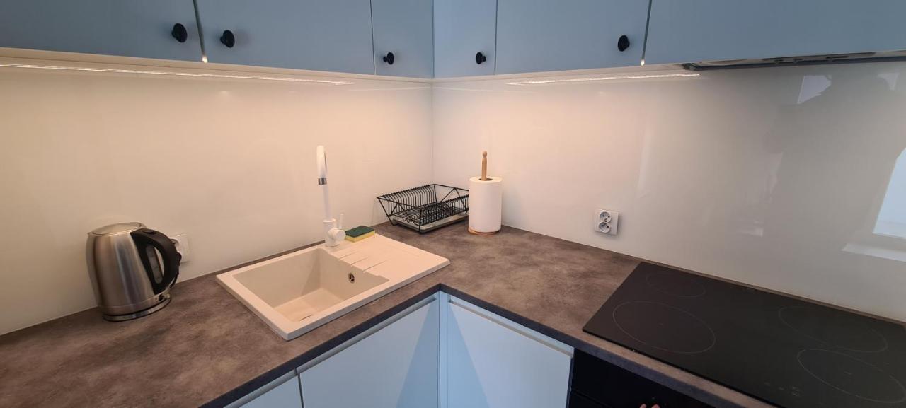61 - Apartamenty Siedlce - Nowy Apartament W Centrum Przy Ul 3 Maja 51A 外观 照片