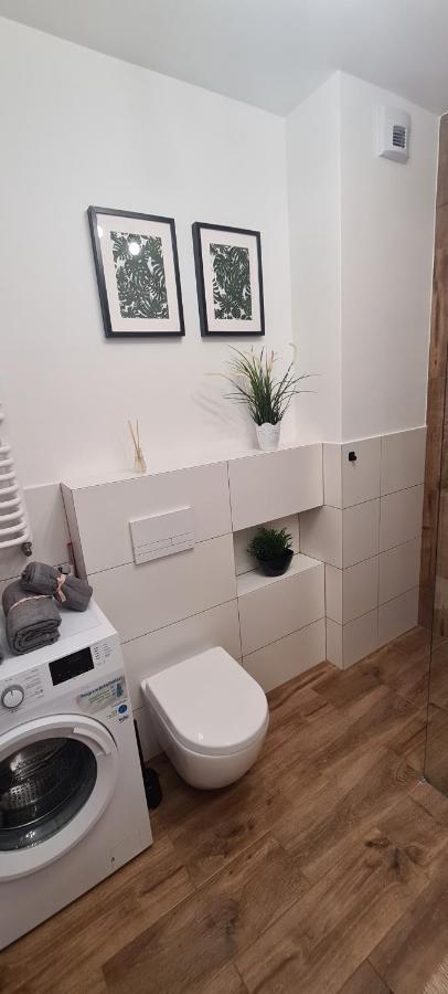 61 - Apartamenty Siedlce - Nowy Apartament W Centrum Przy Ul 3 Maja 51A 外观 照片
